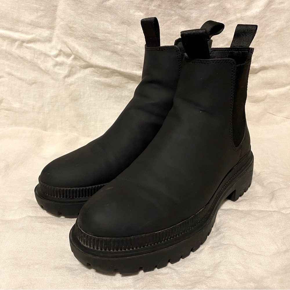 H&M Black Chelsea Boots Size 9.5US/40EUR